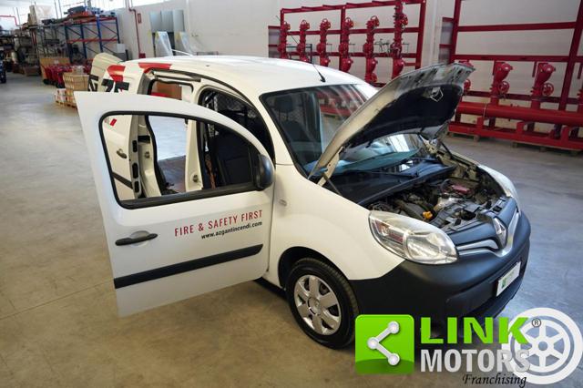 RENAULT Kangoo usata 18