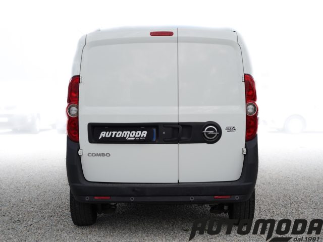 OPEL Combo usata, con Climatizzatore