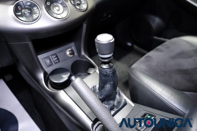 TOYOTA RAV 4 MY23 usata, con Monitoraggio pressione pneumatici