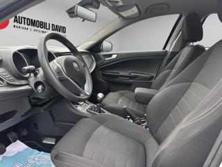 ALFA ROMEO Giulietta usata, con Autoradio