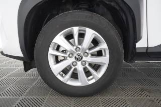 TOYOTA Yaris Cross usata 8