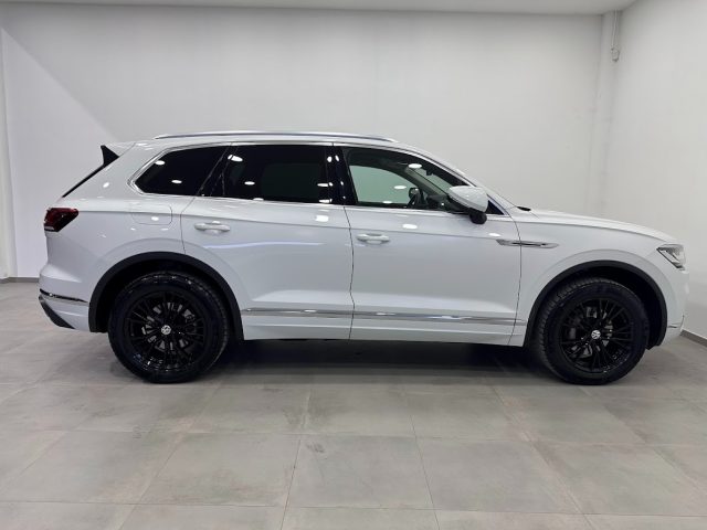VOLKSWAGEN Touareg usata, con Antifurto