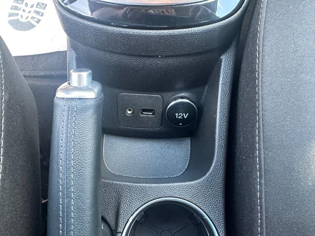FORD Fiesta usata, con MP3