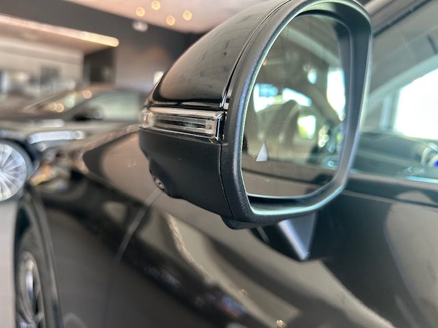 MERCEDES-BENZ GLC 220 usata, con Controllo elettronico della corsia