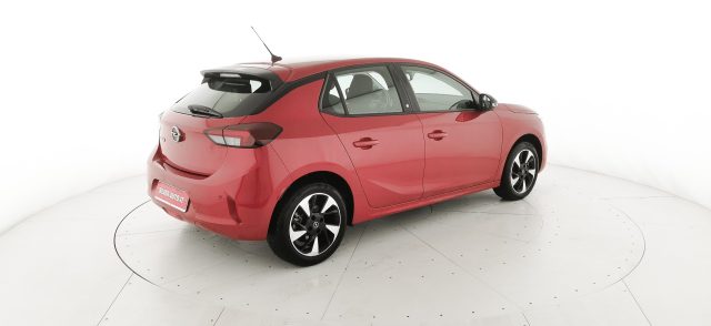 OPEL Corsa-e usata, con USB