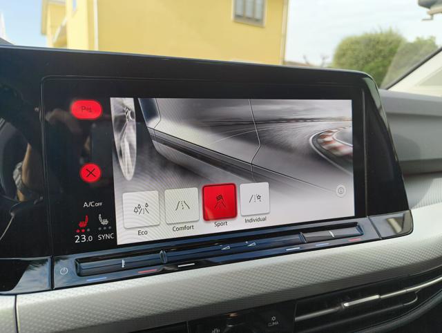 VOLKSWAGEN Golf usata, con Climatizzatore