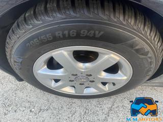 MERCEDES-BENZ SLK 200 usata 42