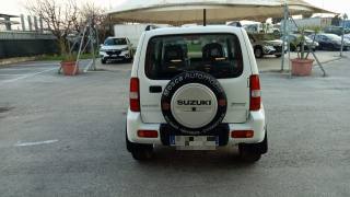 SUZUKI Jimny usata, con Servosterzo