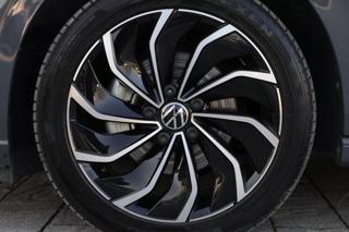VOLKSWAGEN Golf Variant usata, con Vivavoce