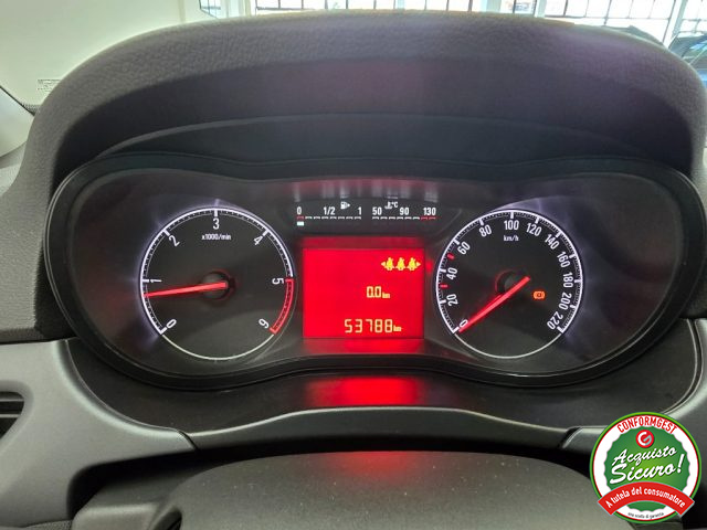 OPEL Corsa usata, con MP3
