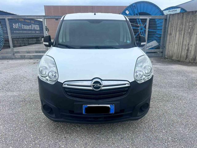 OPEL Combo usata, con Alzacristalli elettrici