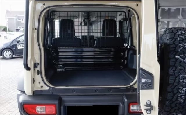 SUZUKI Jimny usata, con Fendinebbia