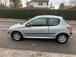 PEUGEOT 206 usata, con Autoradio