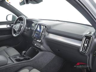 VOLVO XC40 usata 11