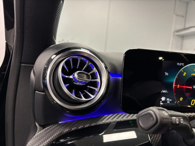 MERCEDES-BENZ A 180 usata, con Leve al volante