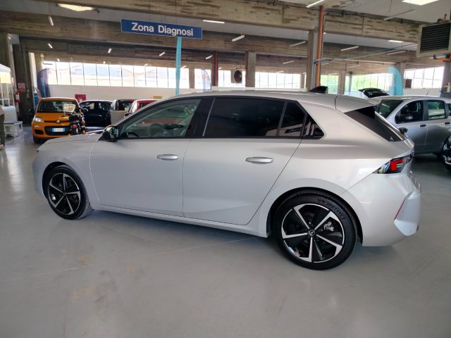 OPEL Astra usata, con Servosterzo