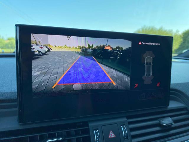 AUDI Q5 usata, con Autoradio digitale