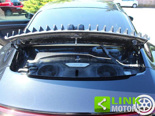 PORSCHE 992 usata, con Leve al volante