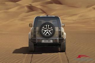 LAND ROVER Defender usata 2