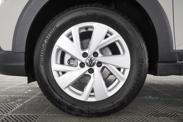 VOLKSWAGEN Taigo usata 8