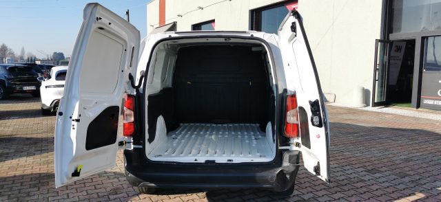 OPEL Combo usata, con Servosterzo