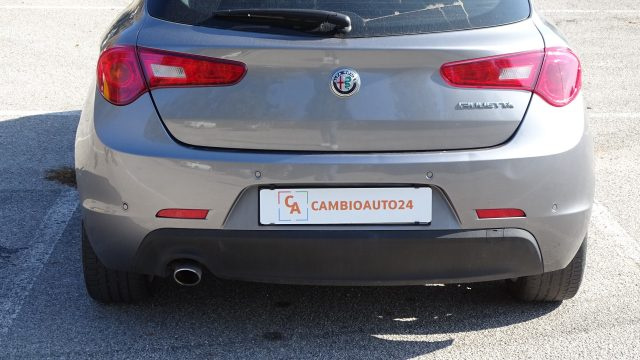 ALFA ROMEO Giulietta usata, con Airbag testa