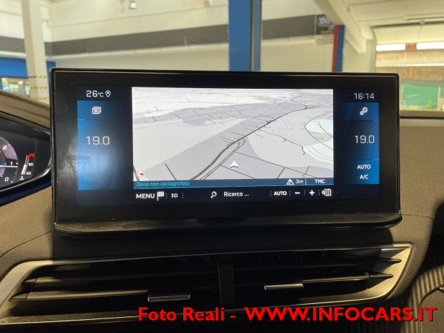 PEUGEOT 3008 usata, con Park Distance Control