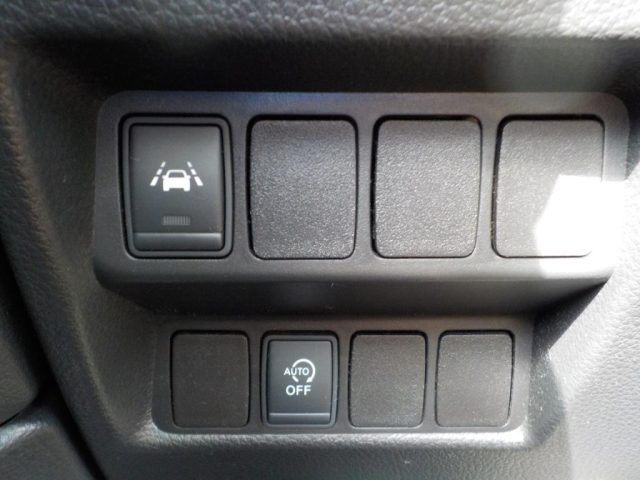 NISSAN Qashqai usata, con Frenata d