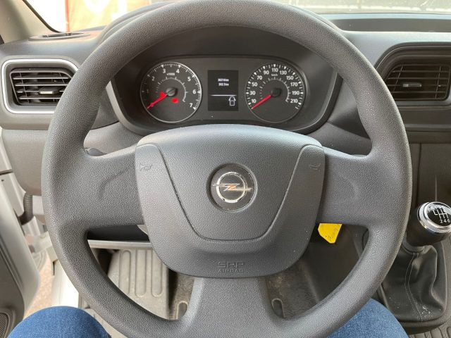 OPEL Movano usata, con Autoradio