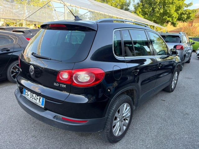 VOLKSWAGEN Tiguan usata, con Autoradio
