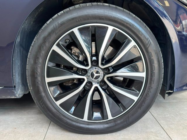 MERCEDES-BENZ C 220 usata, con Boardcomputer