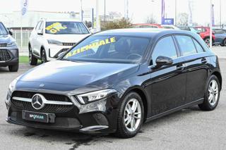 MERCEDES-BENZ A 180 usata, con Sedile posteriore sdoppiato