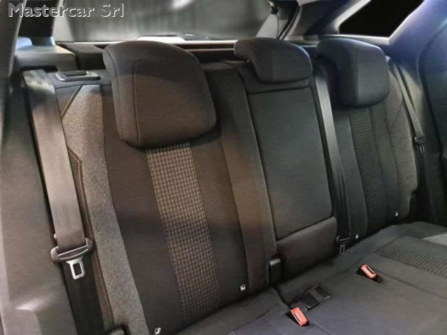 PEUGEOT 3008 usata, con Cruise Control