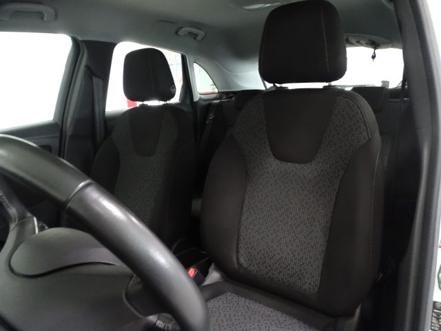 OPEL Crossland usata, con Volante in pelle
