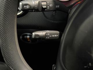 MERCEDES-BENZ A 160 usata, con Leve al volante