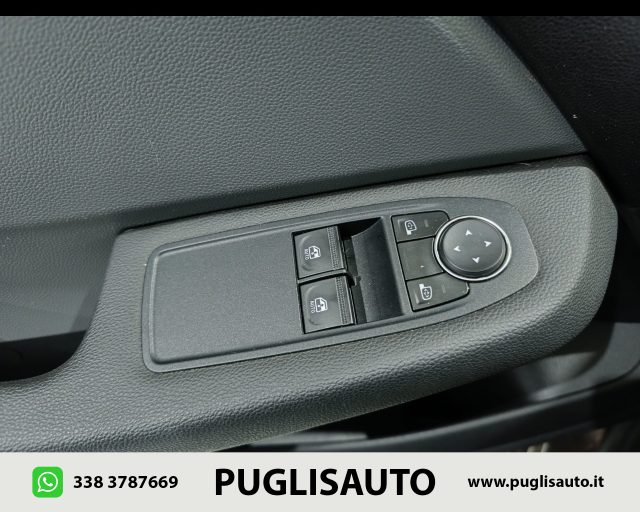 RENAULT Clio usata, con Autoradio digitale