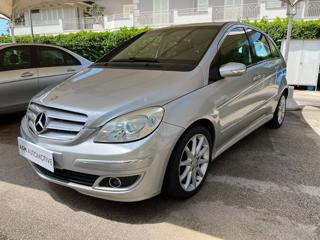 MERCEDES-BENZ B 180 usata, con Airbag laterali