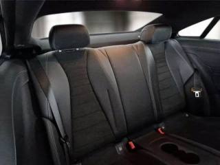 MERCEDES-BENZ E 220 usata, con Chiusura centralizzata