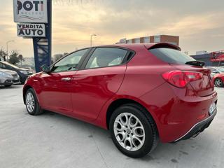 ALFA ROMEO Giulietta usata, con Cerchi in lega