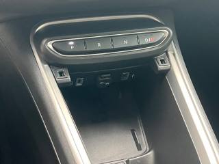 JEEP Avenger usata, con Volante in pelle