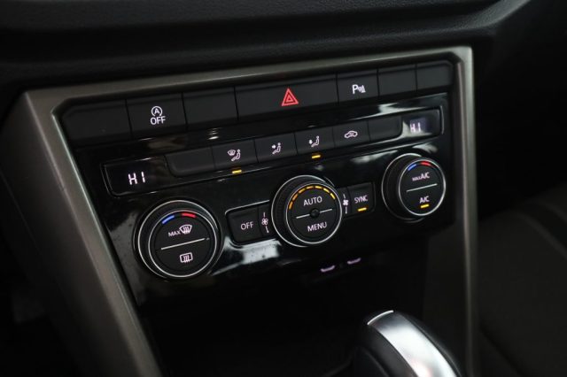 VOLKSWAGEN T-Roc usata 10