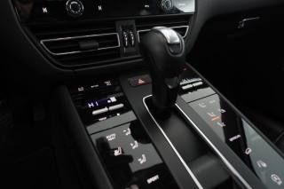 PORSCHE Macan usata 17