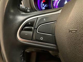 RENAULT Koleos usata, con Isofix