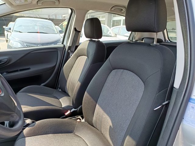 FIAT Punto usata 17