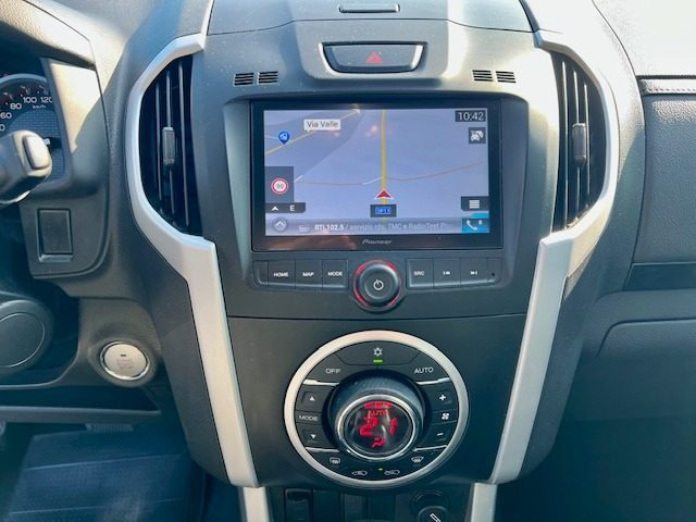 ISUZU D-Max usata, con Fari Xenon