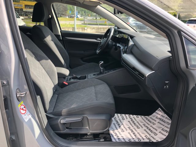 VOLKSWAGEN Golf Variant usata, con Airbag testa