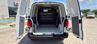 VOLKSWAGEN Transporter usata, con Autoradio