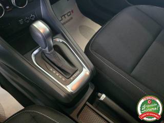 RENAULT Captur usata, con Autoradio digitale