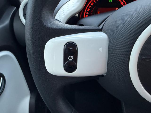 RENAULT Twingo usata, con USB