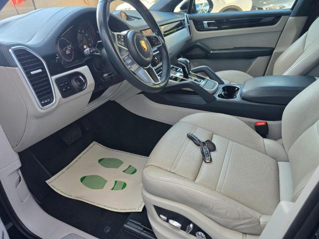 PORSCHE Cayenne usata, con Controllo trazione